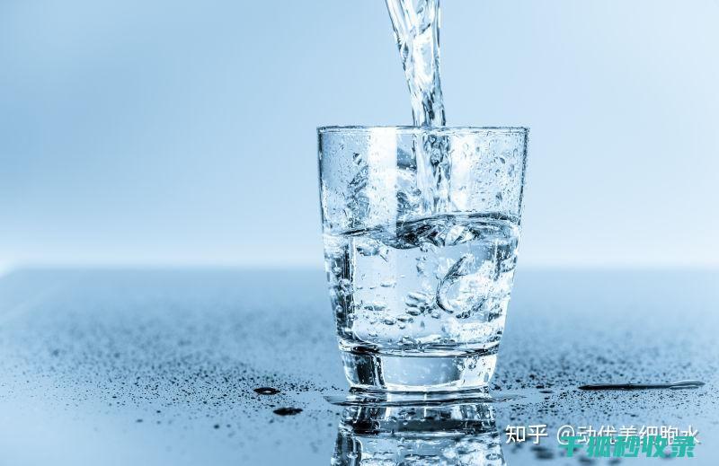 饮水机清洁与维护：如何避免清洁后的异味 (饮水机清洁液)