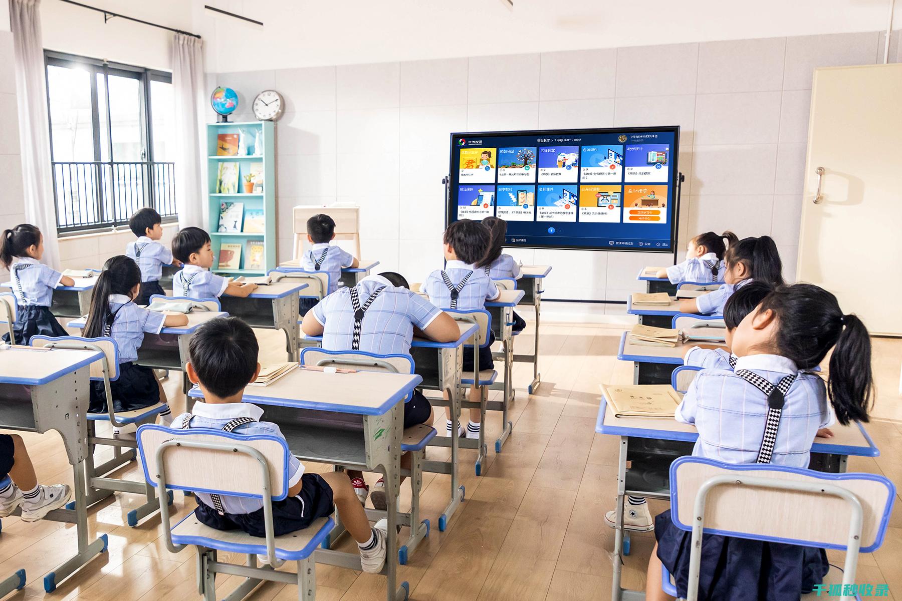 教你几招，轻松清洁淋浴房玻璃，保持洁净无痕 (教你几招轻松去清洗窗帘的方法)
