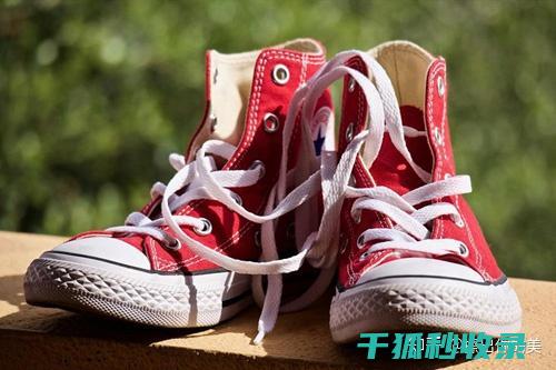 帆布鞋如何清洁？掌握这几点让你省时省力 (帆布鞋如何清洗小妙招)